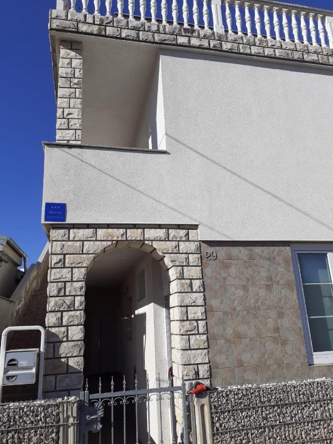 Angela'S House Apartment Задар Екстериор снимка